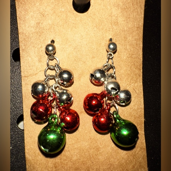 Christmas Earrings, - Picture 1 of 4